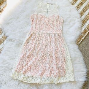 Francesca’s pink lace dress